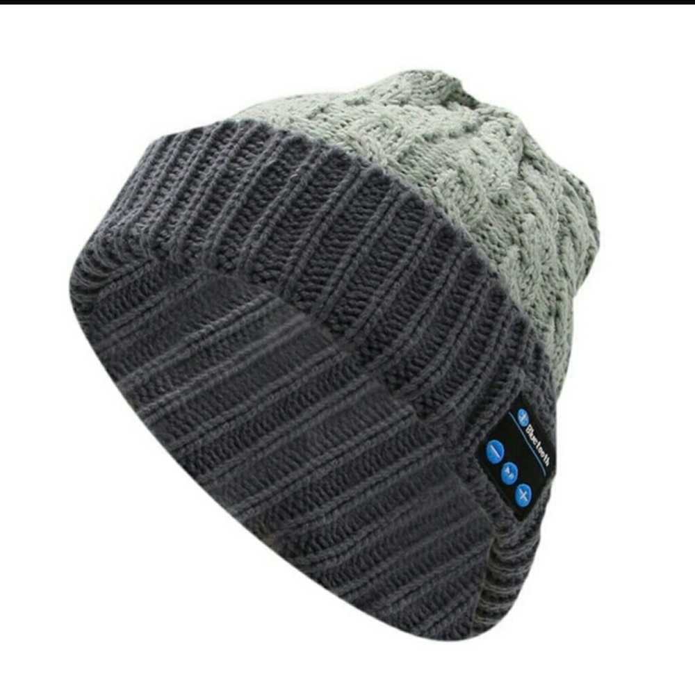 Unisex bluetooth hat